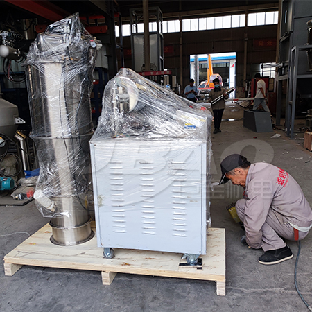 真空上料機、羅茨風(fēng)機、連續(xù)真空上料機高效裝箱
